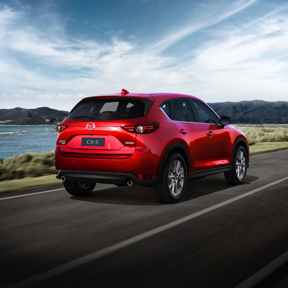 Mazda x5 фото